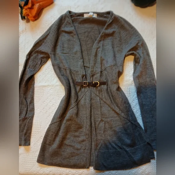 extra fine merino wool greyish Brown cardigan - Picture 2 of 7